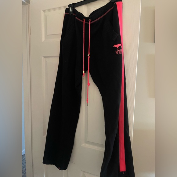 PINK Victoria's Secret Pants - Victorias Secret PINK sweat pants
